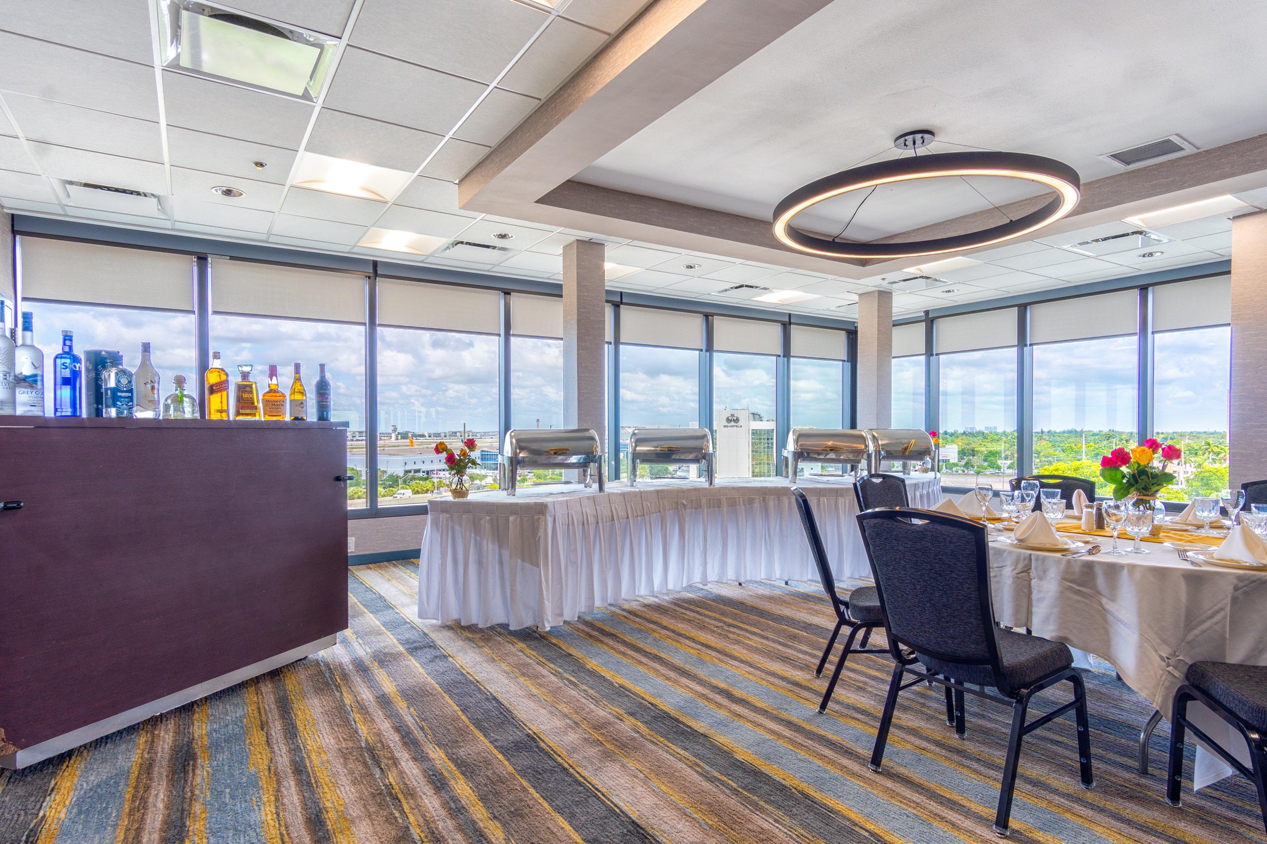 Holiday Inn Miami International Airport By Ihg Miami Springs Eksteriør bilde